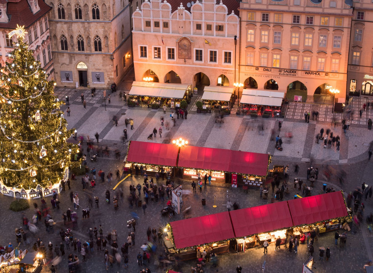 Christmas Market Treasure Hunt Christmas Tour in Prague 