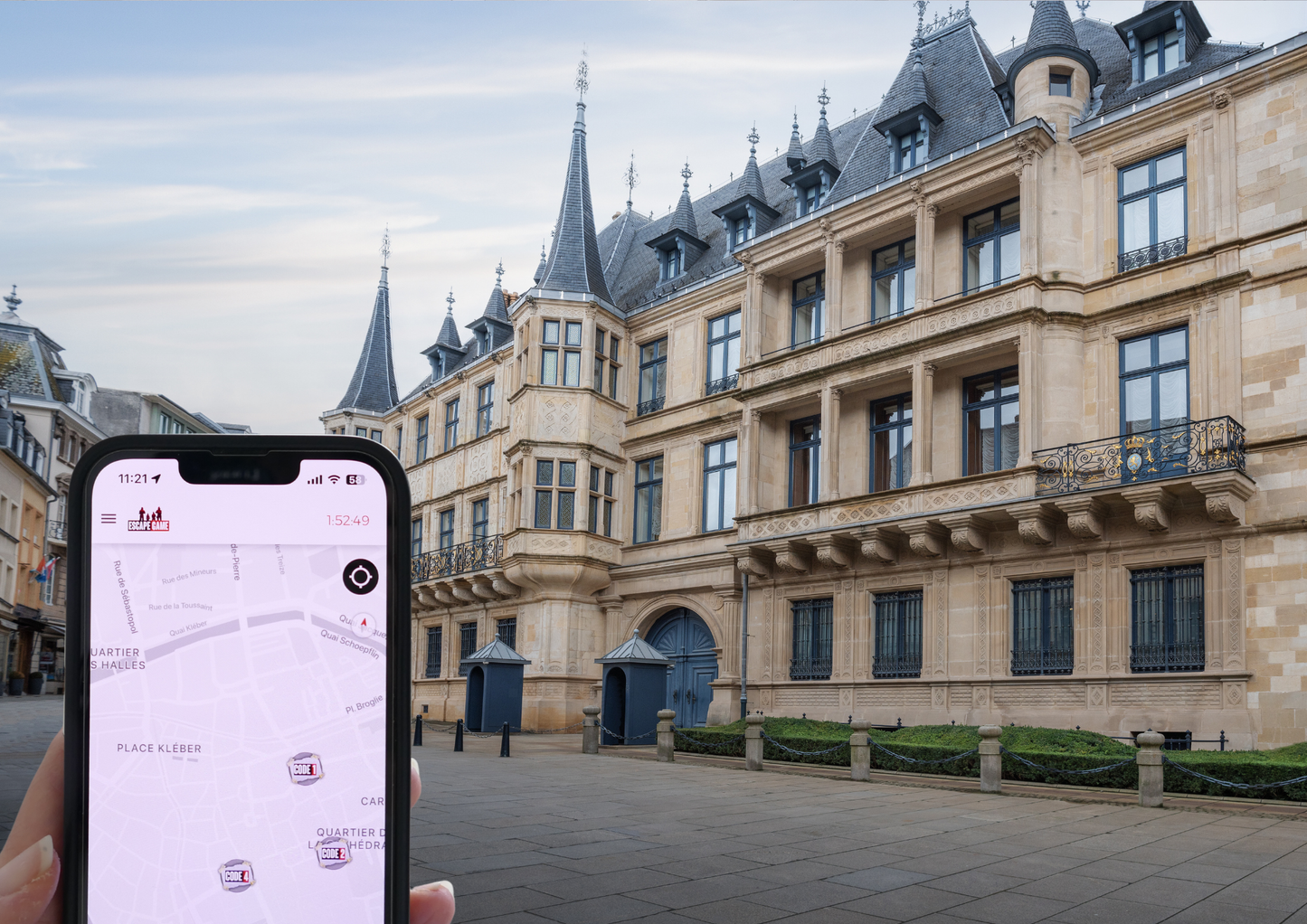 Escape game urbain Braquage dans la ville à Luxembourg : jeu de piste interactif et team building, défis et énigmes immersives au cœur de la ville pour groupes et entreprises.